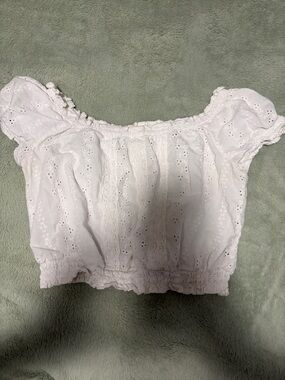 Aeropostale White Eyelet Off-Shoulder Crop Top